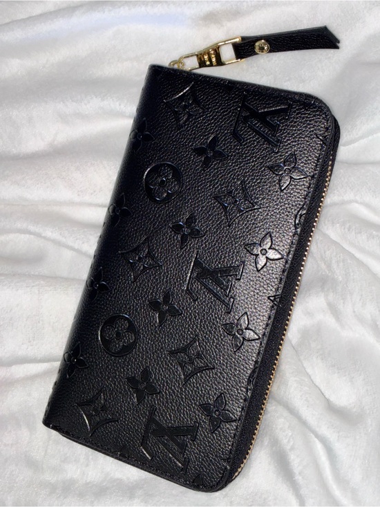 Louis Vuitton Handbags - Black LV monogram embossed Wallet